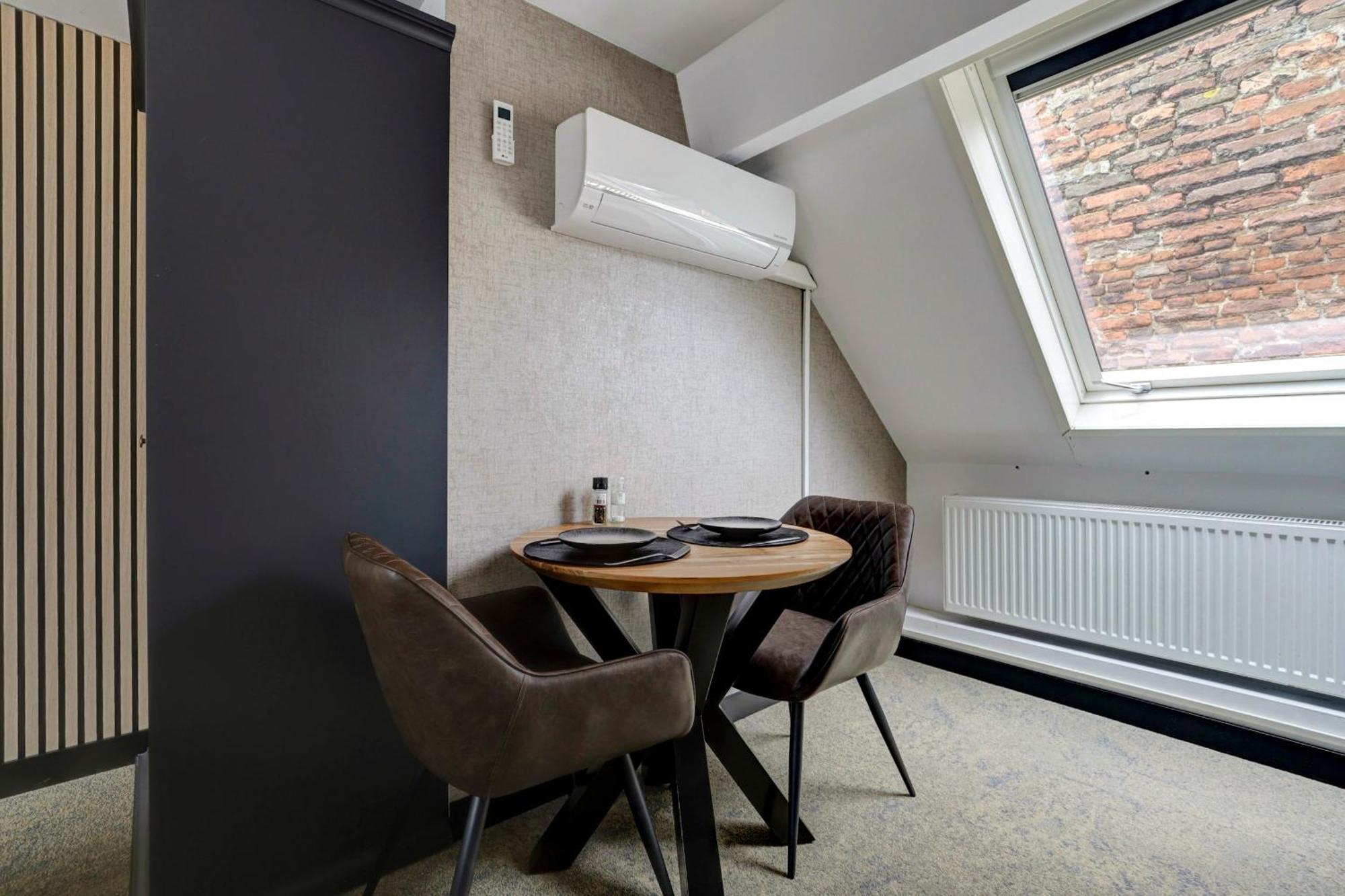 Hotel Buren Buren  Εξωτερικό φωτογραφία