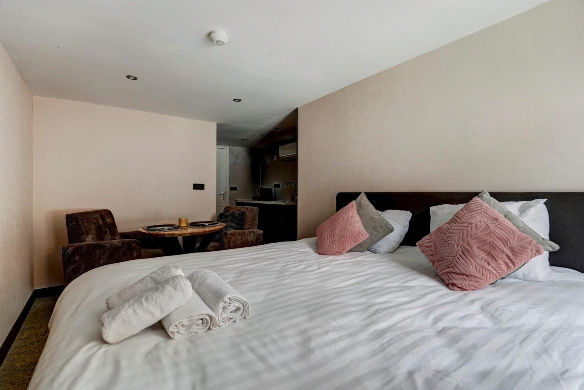 Hotel Buren Buren  Εξωτερικό φωτογραφία