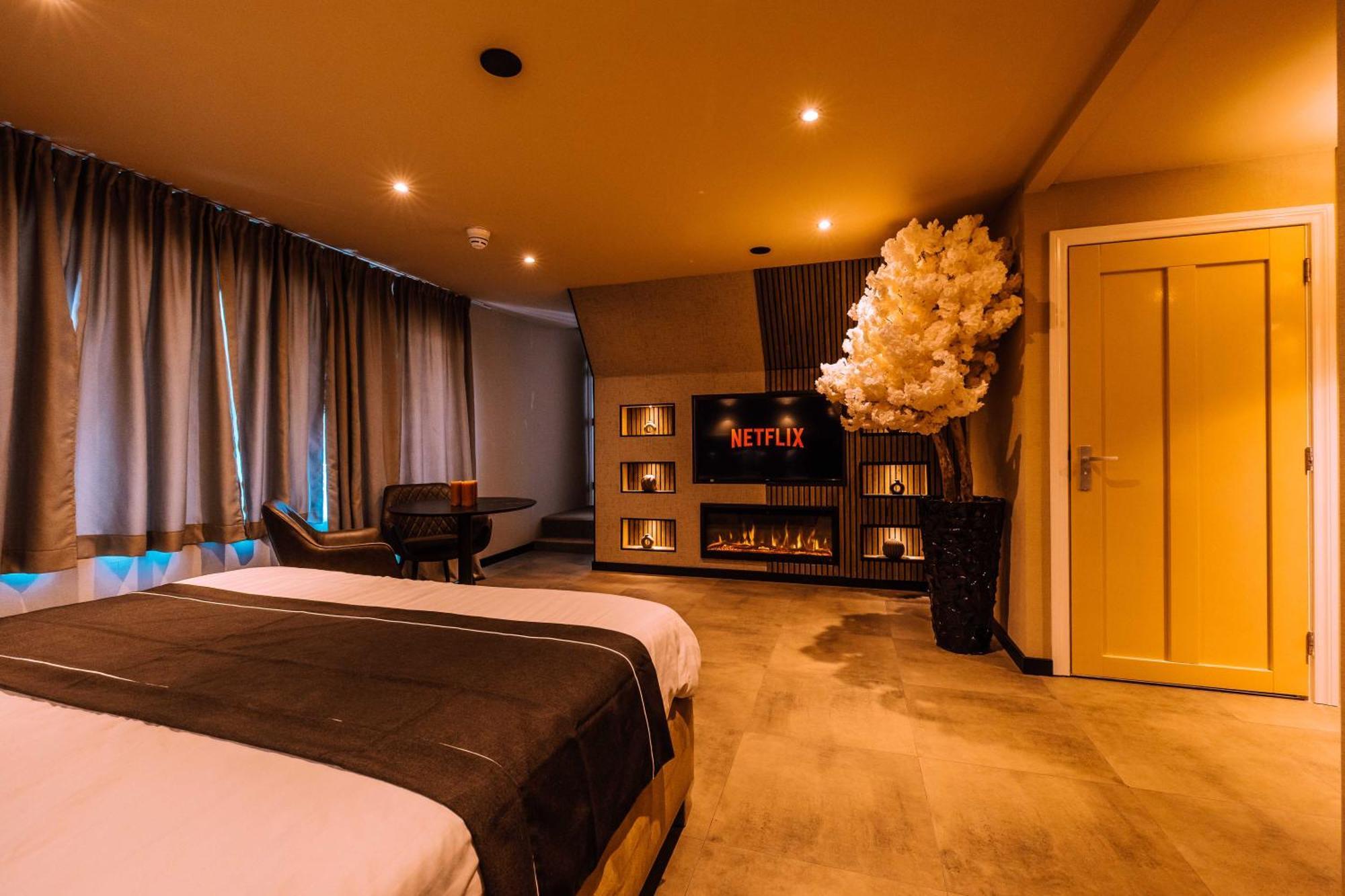 Hotel Buren Buren  Εξωτερικό φωτογραφία