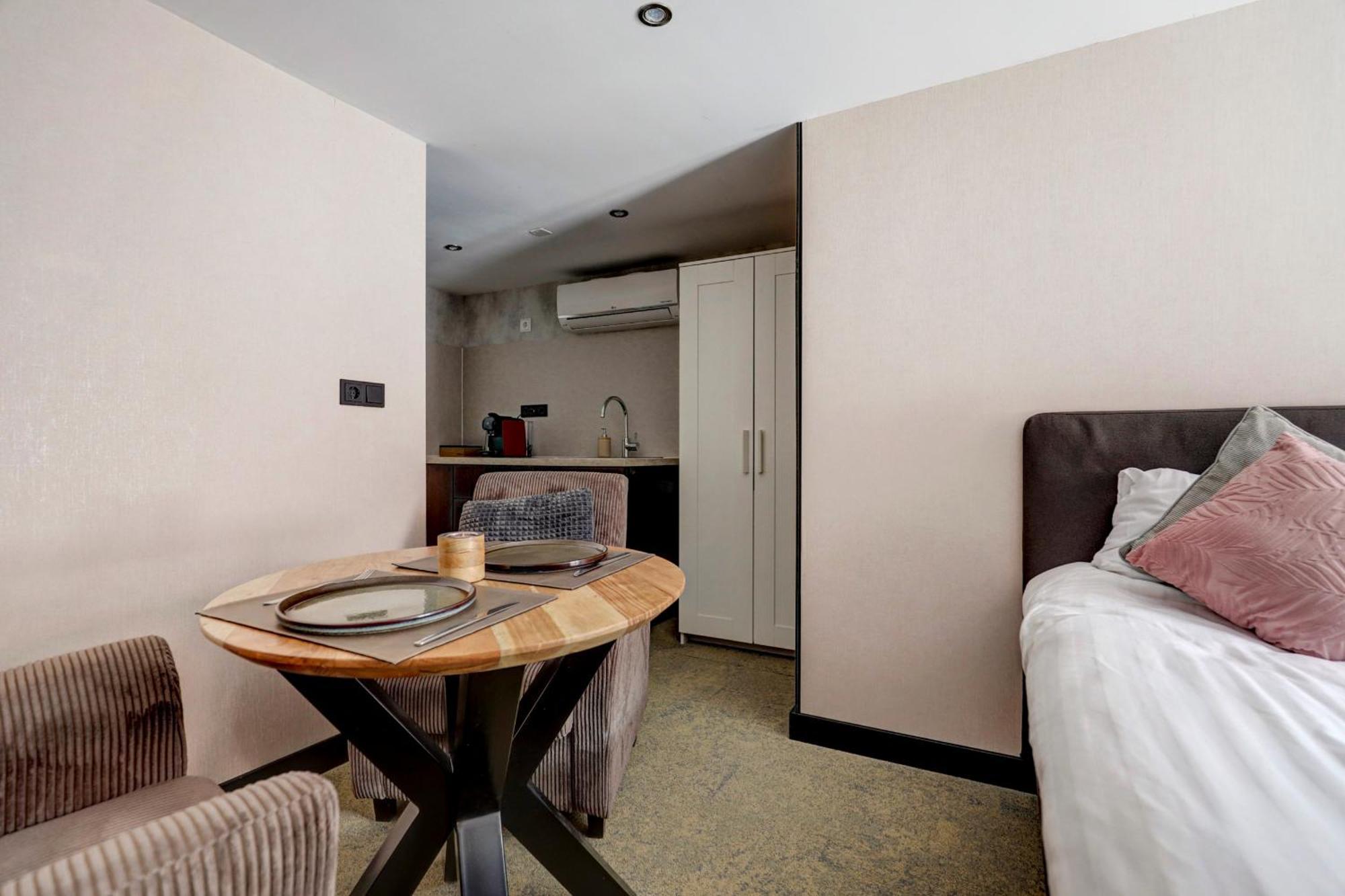 Hotel Buren Buren  Εξωτερικό φωτογραφία